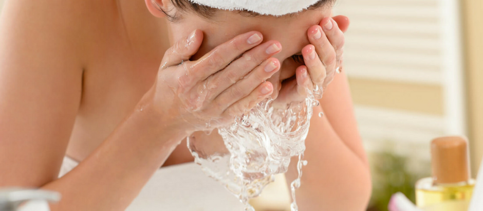 7 cuidados importantes para a pele feminina